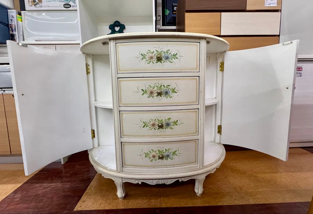 【地域限定無料配送】可愛い花柄装飾の白いキャビネット