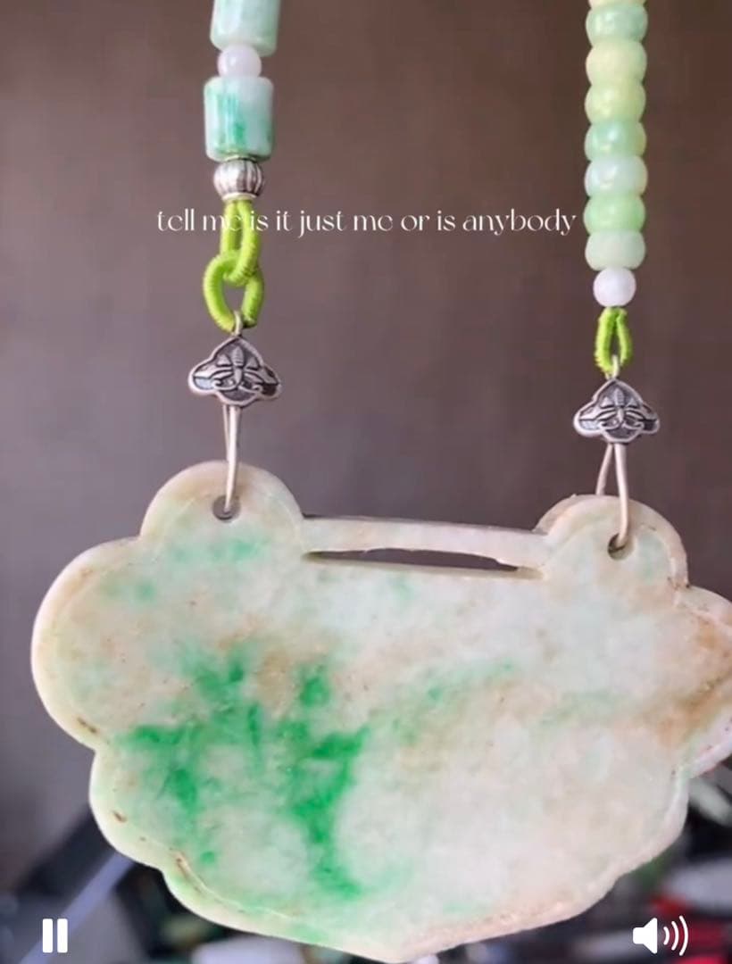 天然ミャンマー産 本翡翠 無処理　A貨翡翠 如意ペンダント ネックレス