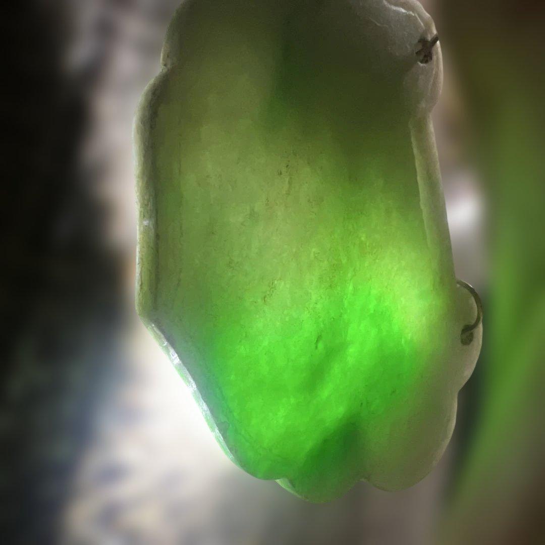 天然ミャンマー産 本翡翠 無処理　A貨翡翠 如意ペンダント ネックレス