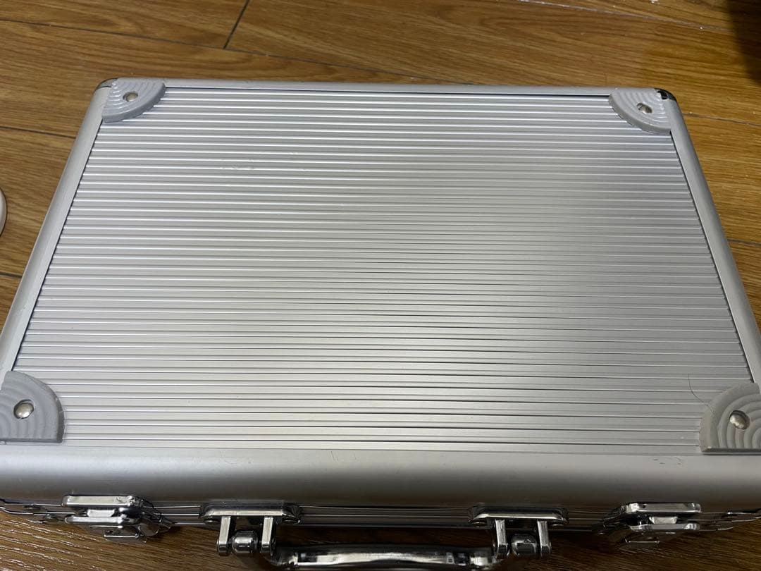 【はとさん専用】【ヨコサワポーカーセット】 アルミケース入り