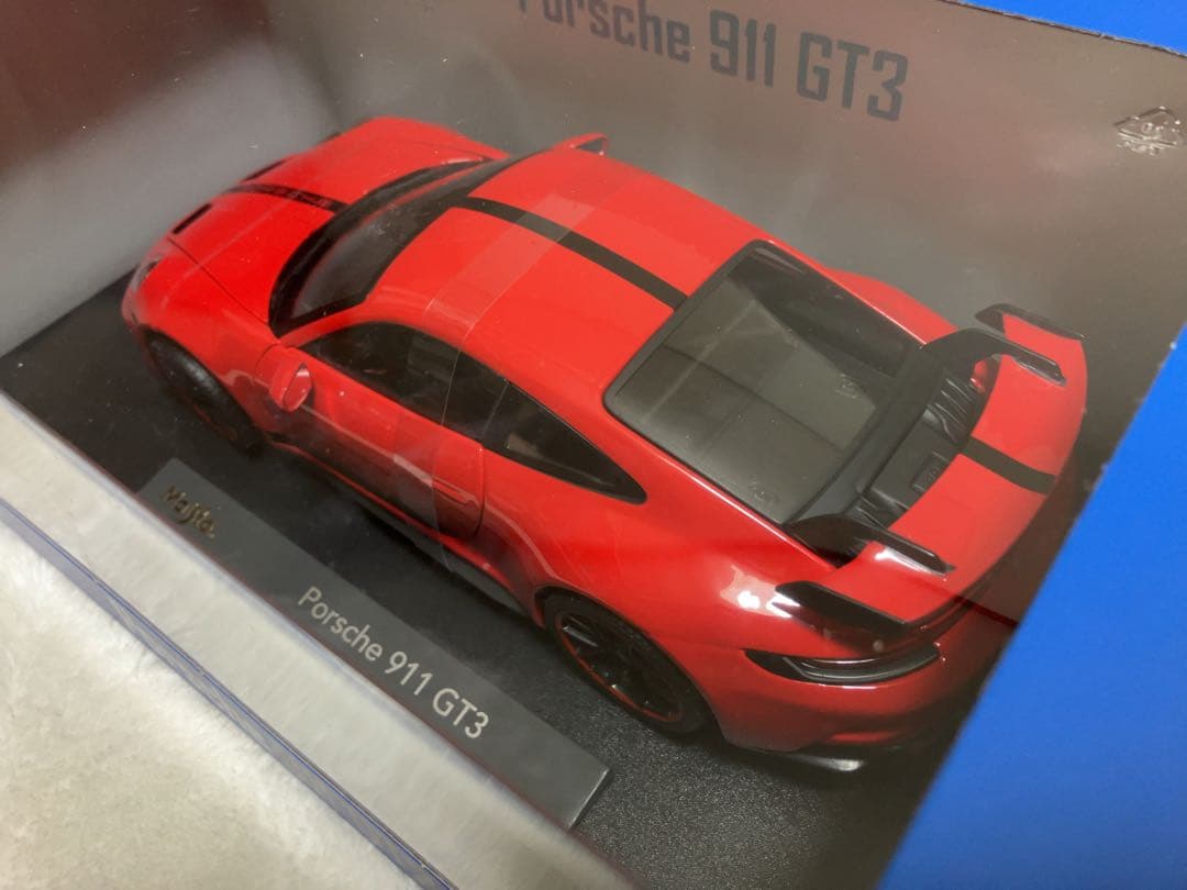1/18 PORSCHE 911 992 GT3 レッド　ポルシェ　マイスト