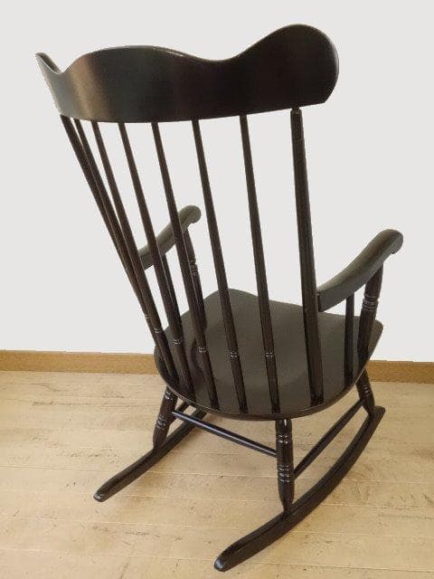 木製　ロッキングチェアー（黒色系）　再塗装済　ＵＳＥＤ