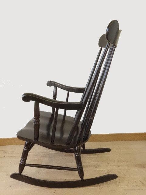 木製　ロッキングチェアー（黒色系）　再塗装済　ＵＳＥＤ
