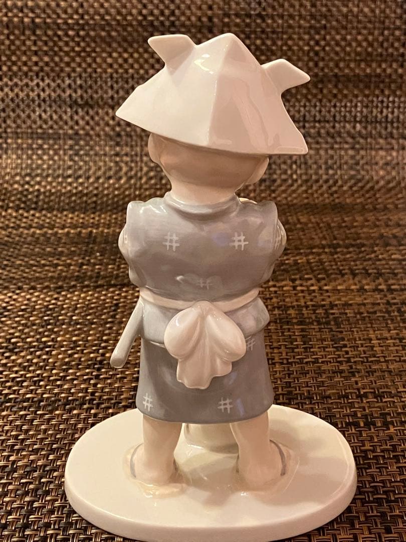 ノリタケ陶器製　五月人形