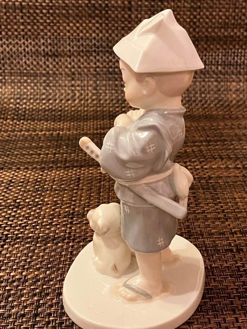 ノリタケ陶器製　五月人形