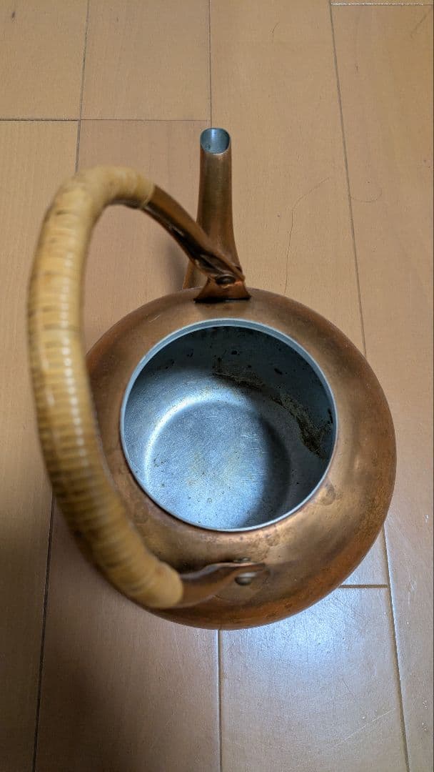 e*.様 美！銅製ハンマードやかん　おまけ付　値引き可能