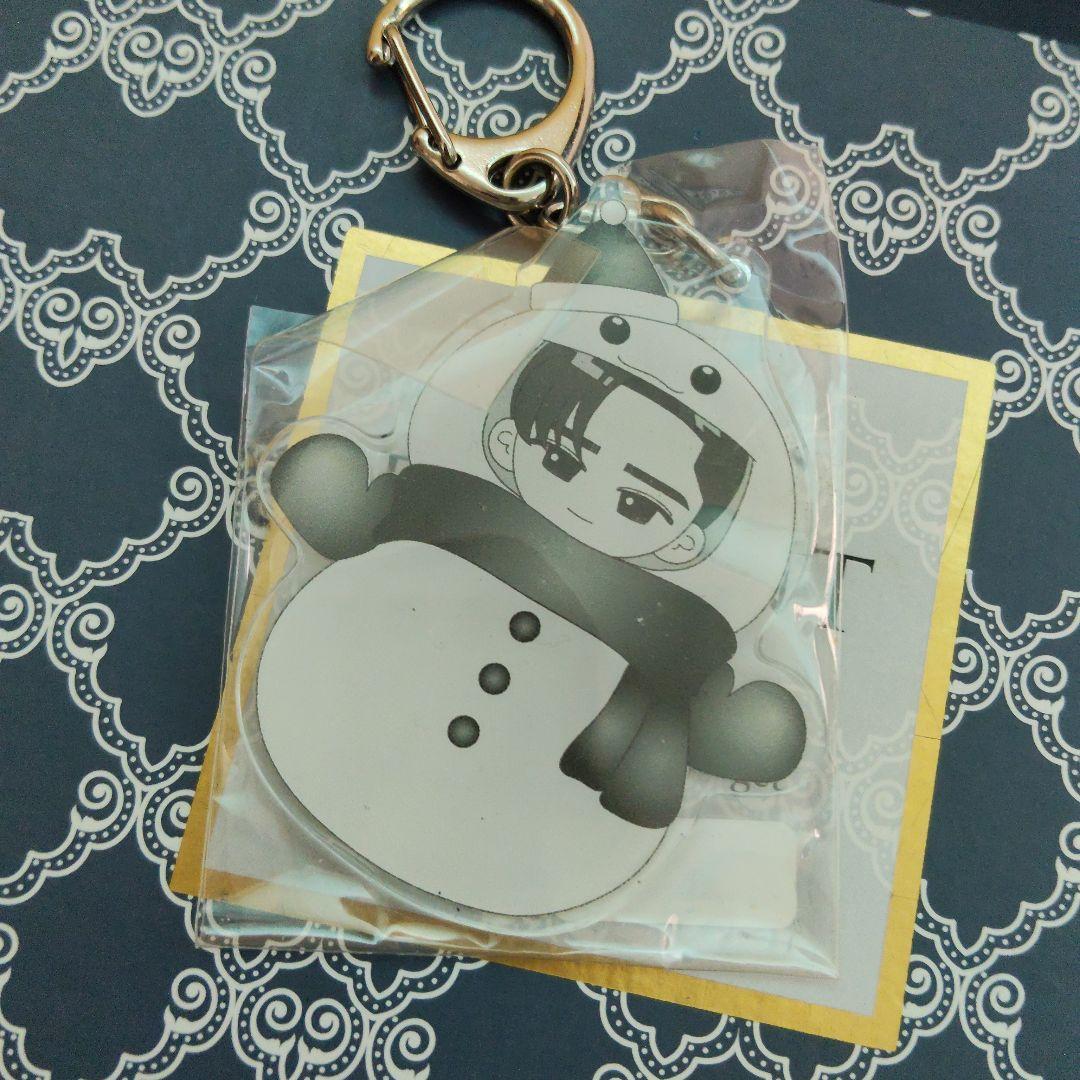 SnowMan 目黒蓮 キーホルダー - メルカリ