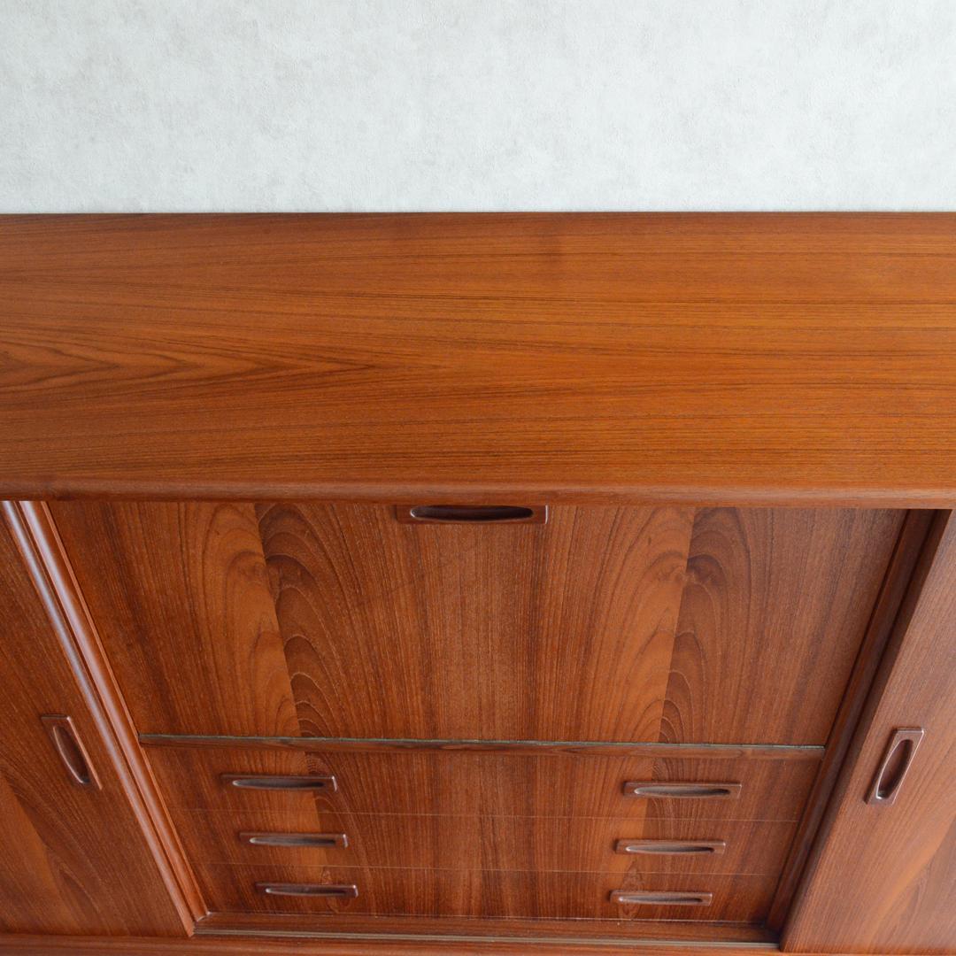 デンマーク 北欧ヴィンテージ チーク ローズウッド サイドボード キャビネット