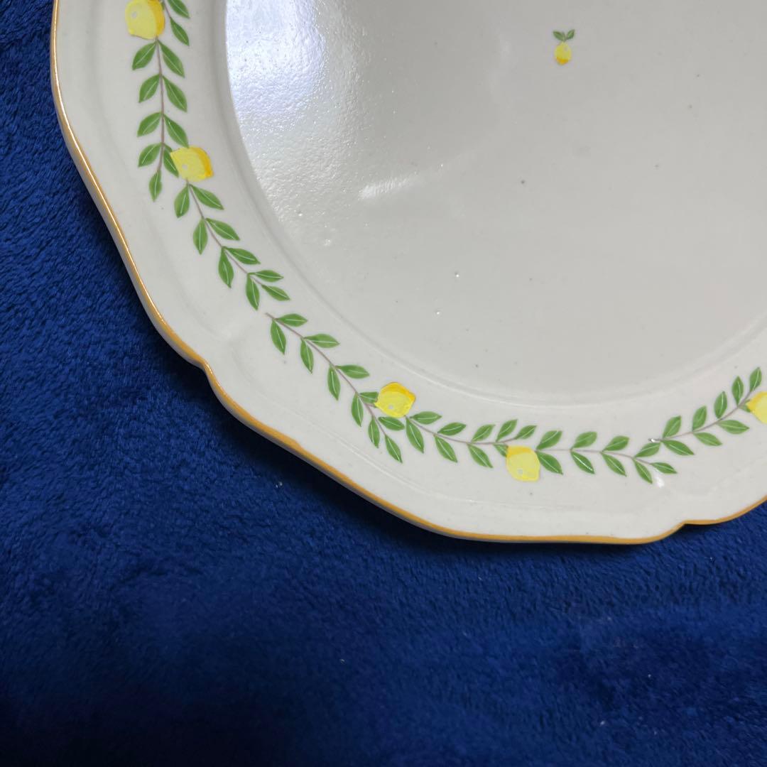 阿部慎太郎　花形リム皿8寸　檸檬　新品　レモン装飾の波形プレート