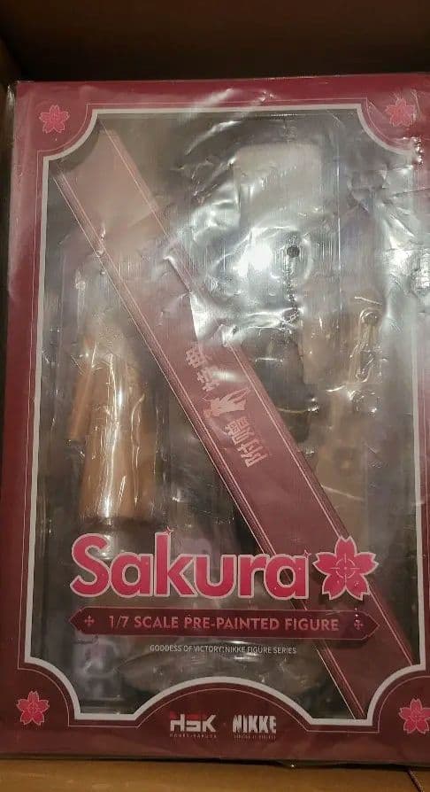 勝利の女神NIKKE　サクラ　フィギュア　豪華版　特典付き　タペストリー