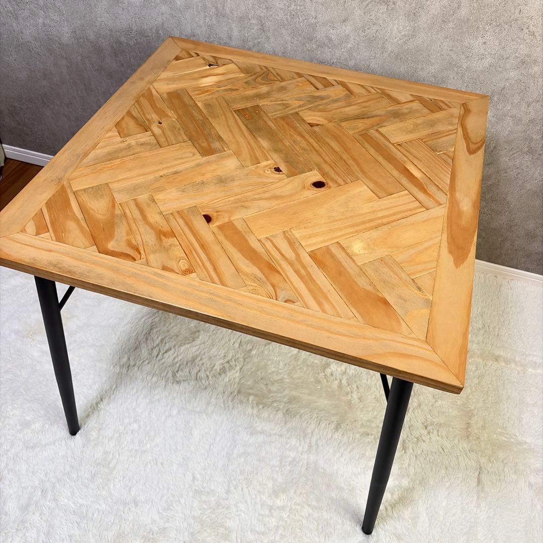 ヘリンボーン ダイニングテーブル 幅80cm 2人用 アイアン脚 木製 カフェ風