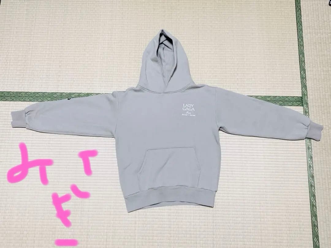 Lady Gaga The MAYHEM Ball 公式限定パーカー 新品 L - メルカリ