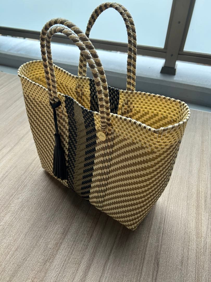 レトラ メルカドバッグ タペテ スモール S Letra レザータッセル