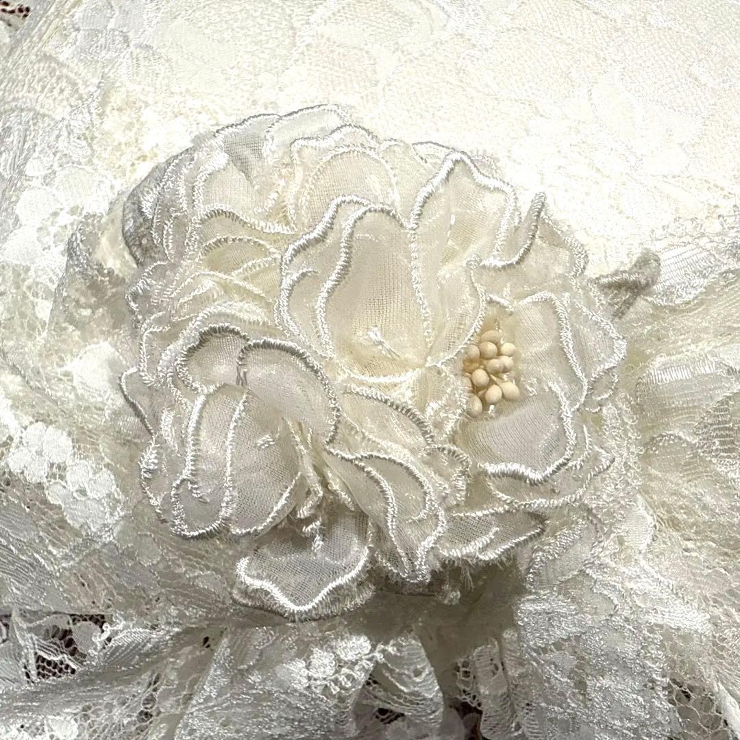 【新品未使用】さえら　ヒスクローネ　円型レースクッション　ホワイト　リボン