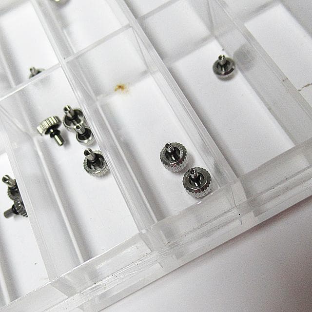 <時計部品>金色/銀色リューズ90個入りセット