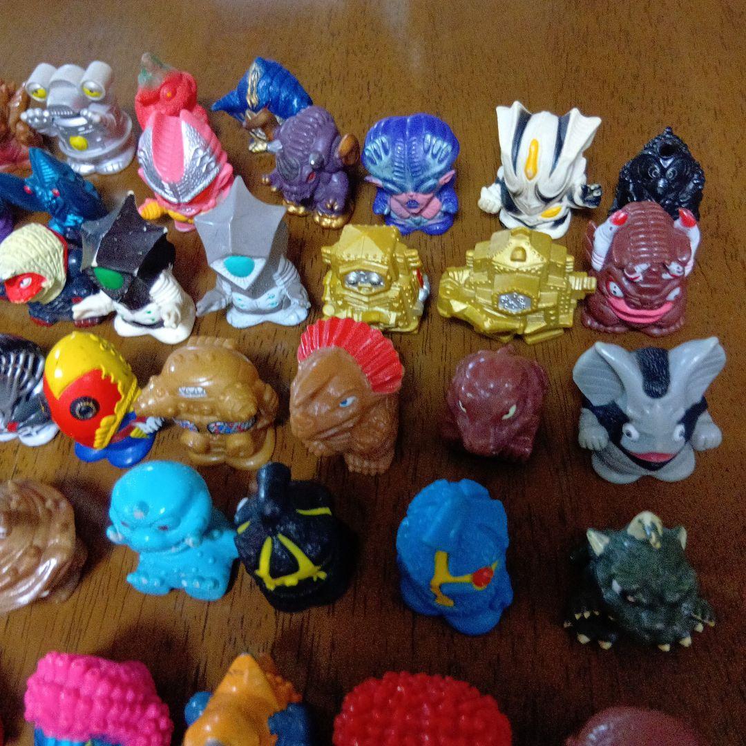 ウルトラマン指人形　怪獣　82体セット