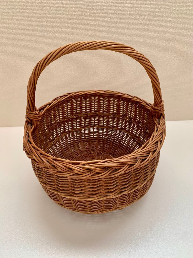 北欧　アンティークバスケット　編みカゴ　ヴィンテージ　cinq