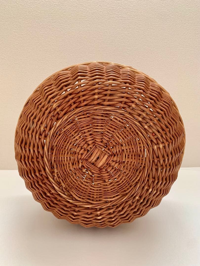 北欧　アンティークバスケット　編みカゴ　ヴィンテージ　cinq