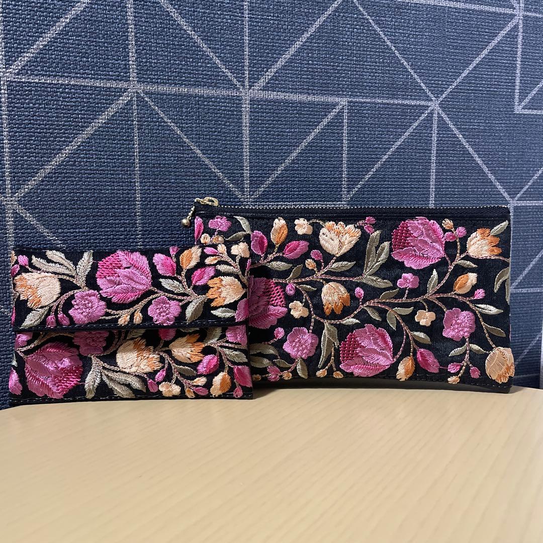 ハンドメイド☆少し大きいフラットポーチ・ポケットティッシュケース2点セット