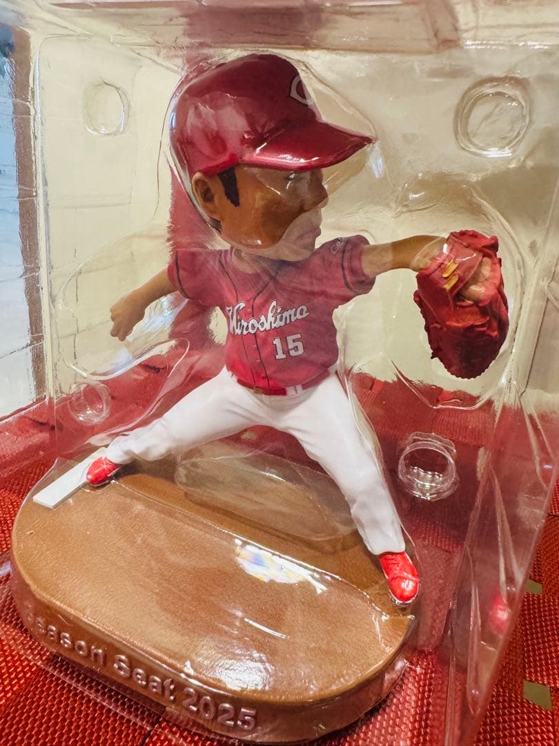 広島カープ 2025 限定フィギュア 黒田博樹 ボブルヘッド - メルカリ