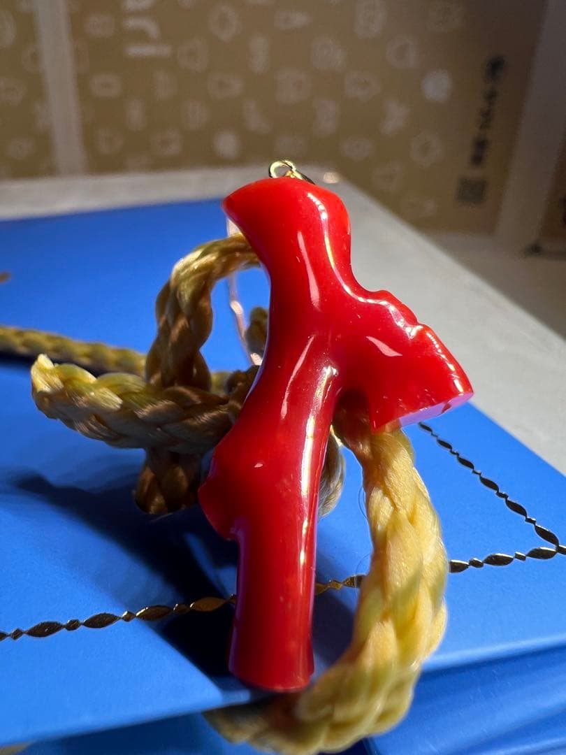 【極上の純国産☆】天然　血赤サンゴ　高知県産　9.542ct k18ペンダント