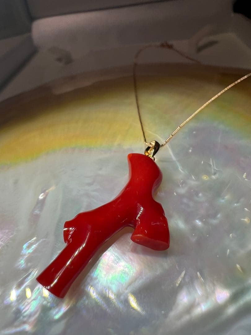 【極上の純国産☆】天然　血赤サンゴ　高知県産　9.542ct k18ペンダント