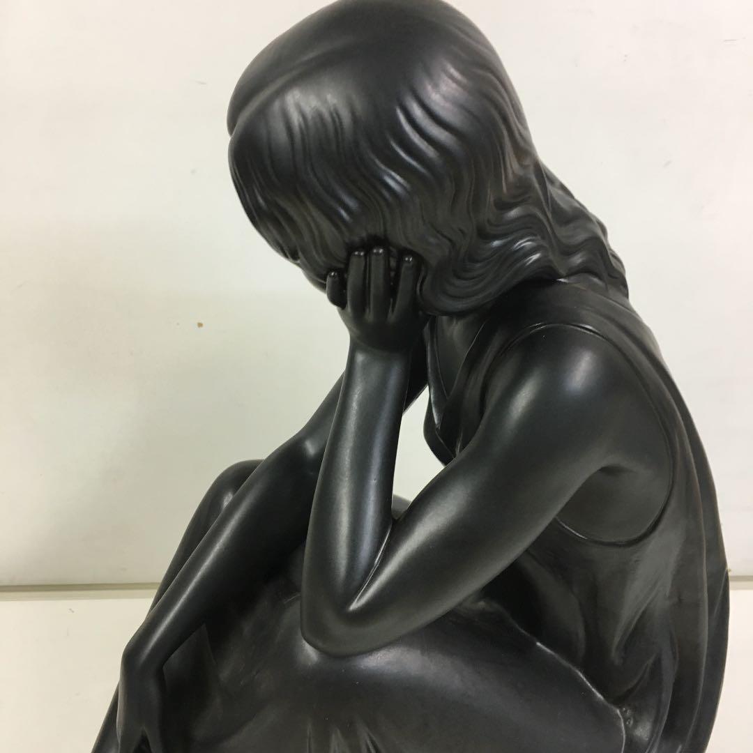 リヤドロLLADRO 女性像