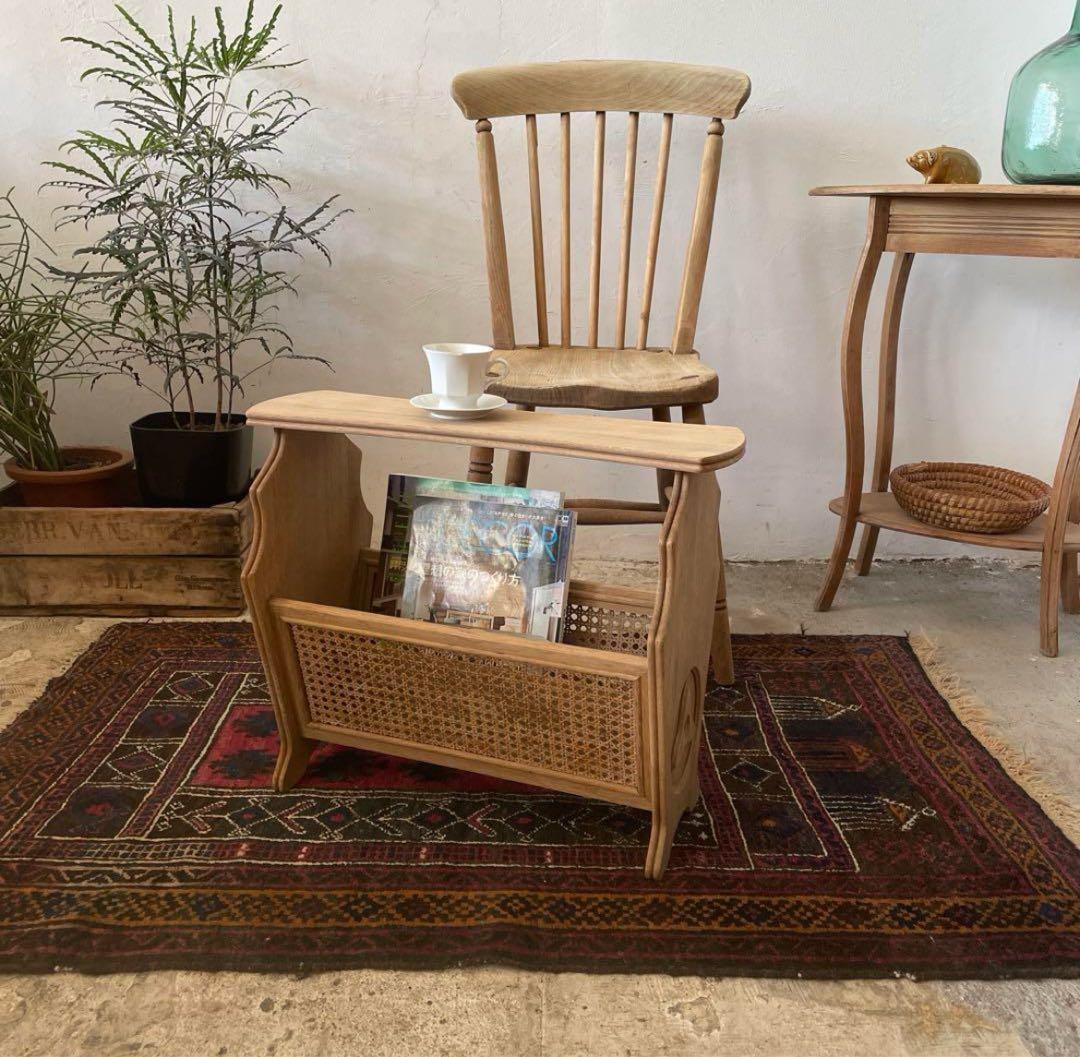 ビンテージ アンティーク　サイドテーブル マガジンラック　剥離　ラタン
