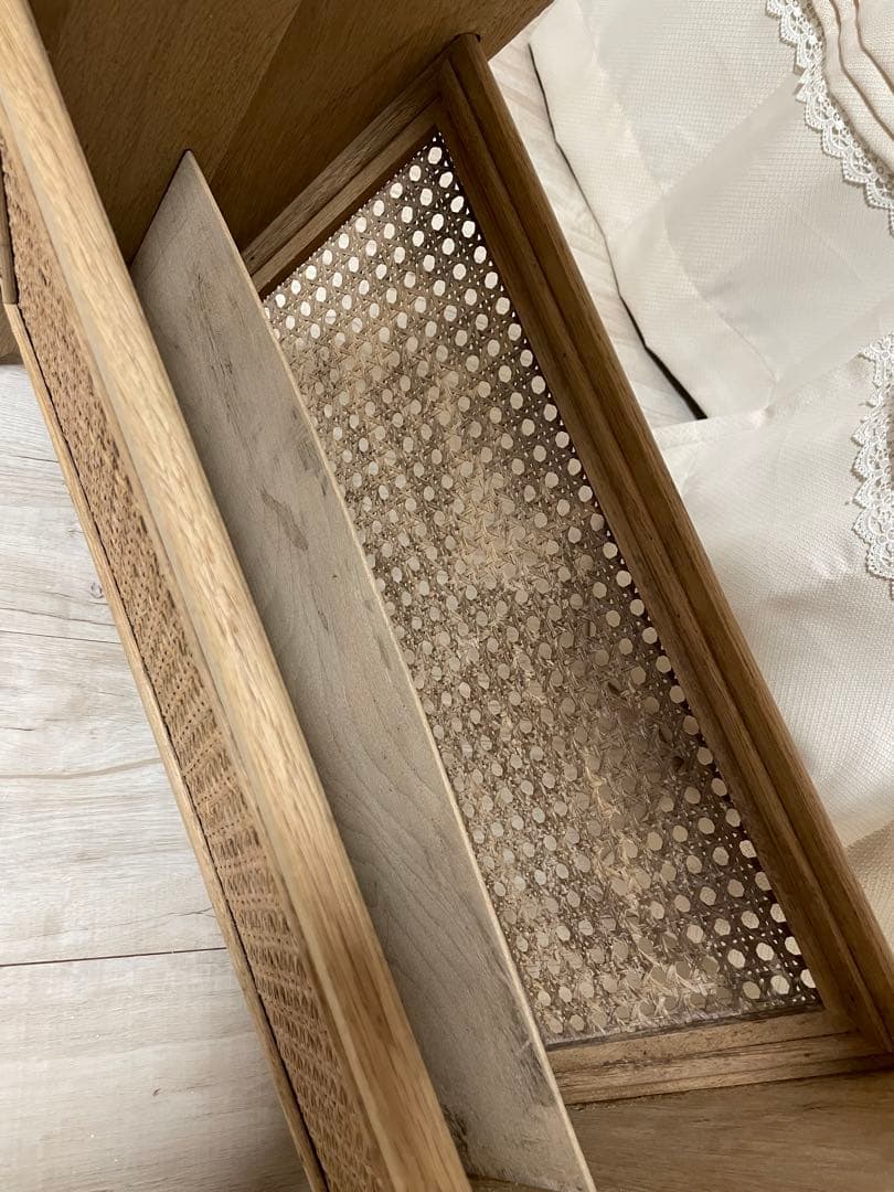 ビンテージ アンティーク　サイドテーブル マガジンラック　剥離　ラタン