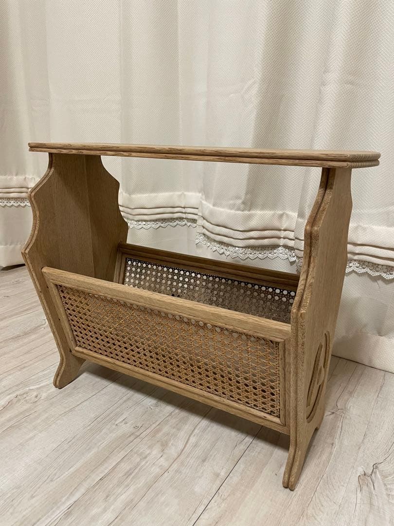 ビンテージ アンティーク　サイドテーブル マガジンラック　剥離　ラタン