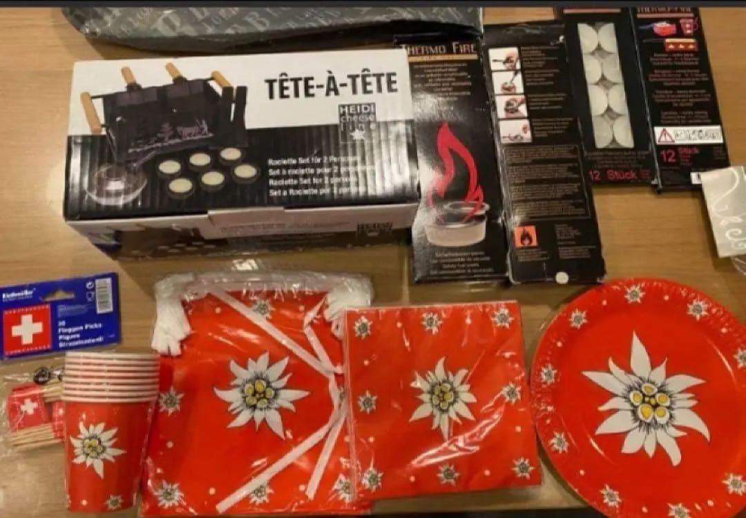 本場スイスで購入ラクレットセット＆victrinoxナイフ2本！等　全13点