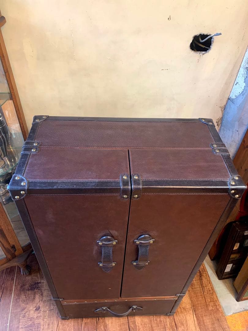 ヴィンテージトランク型ラック