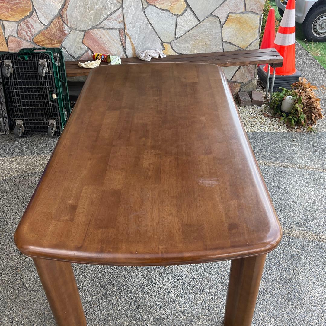 カリモク　Karimoku ダイニングテーブル