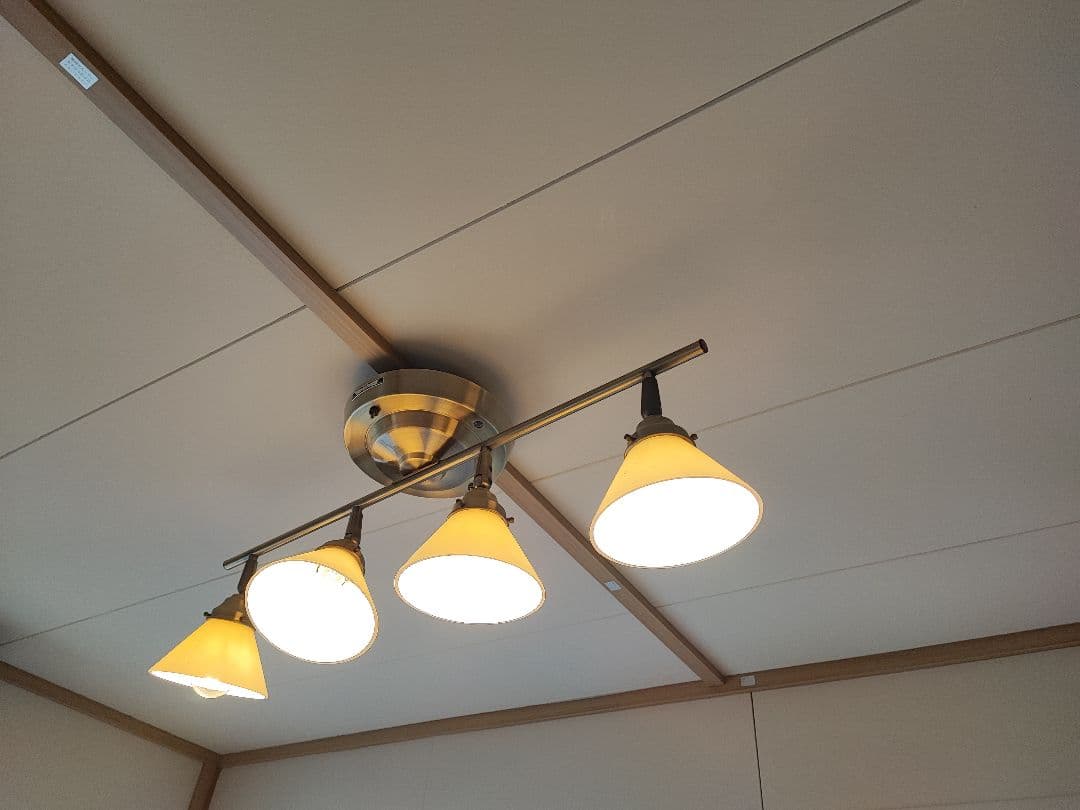 ARTWORKSTUDIO ４灯シーリングライト　ゴールド AW-0430