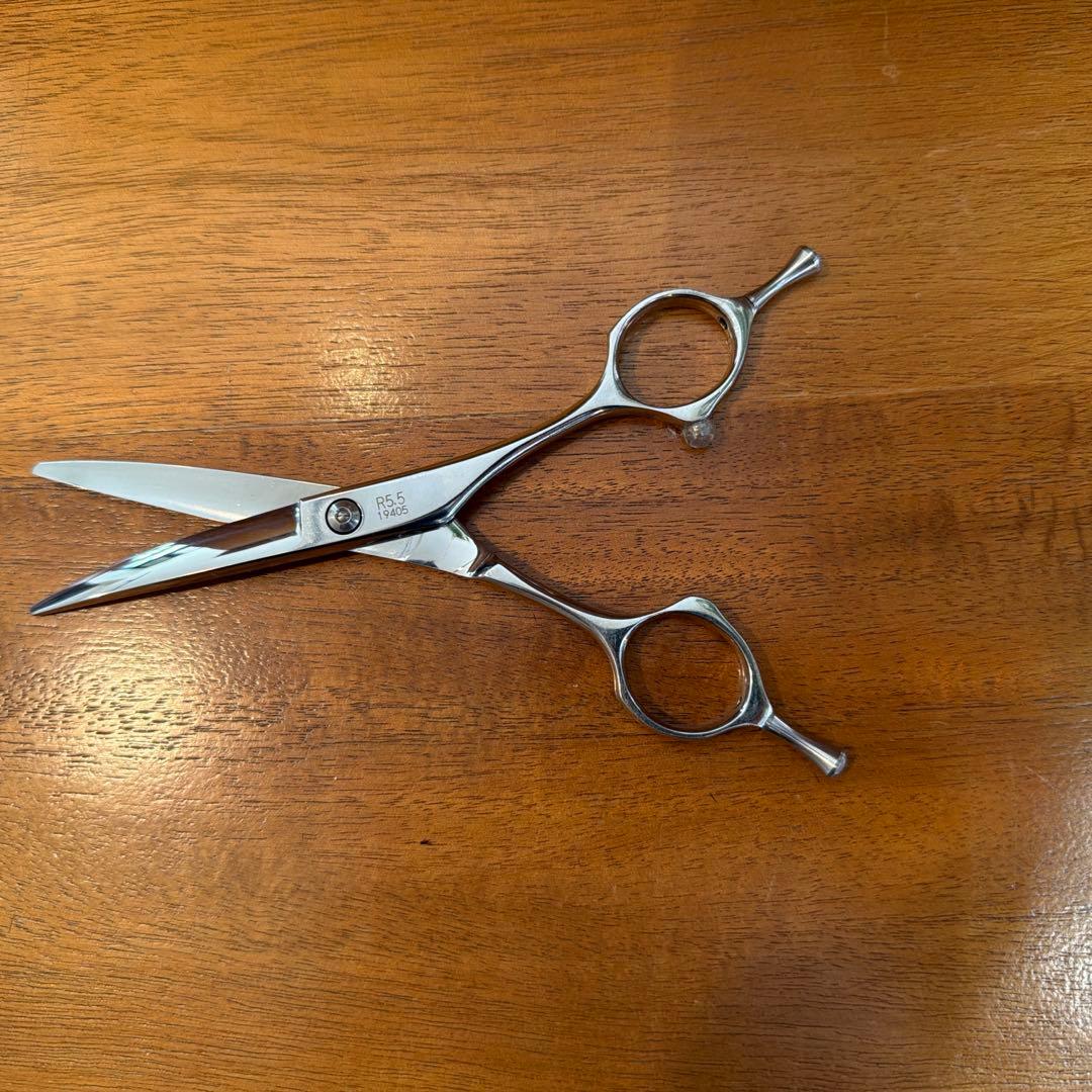 トギノンRシザー5.5インチ