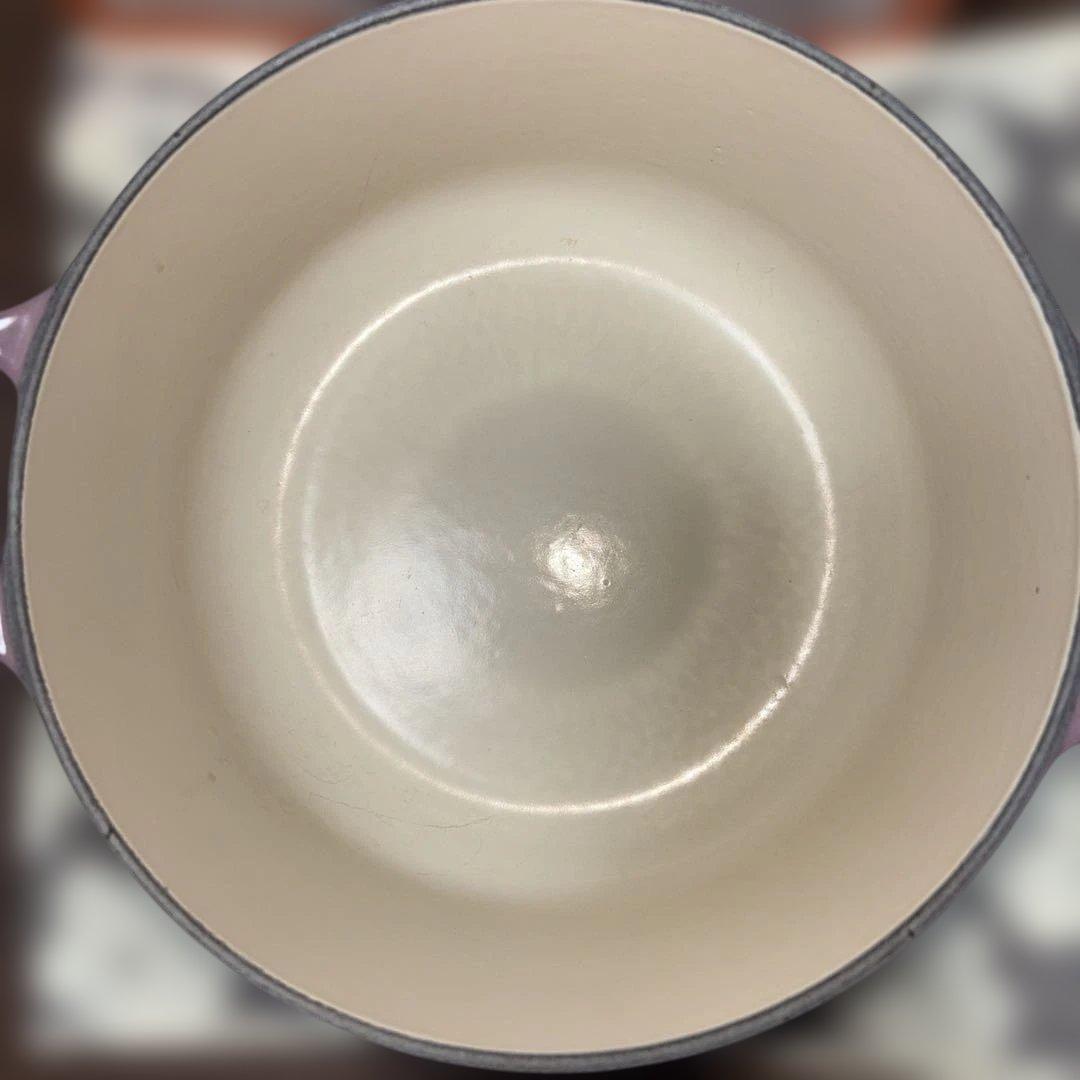 お昼時‼︎タイムセールだよ‼︎ ルクルーゼ　モーブピンク♡ 20サイズ