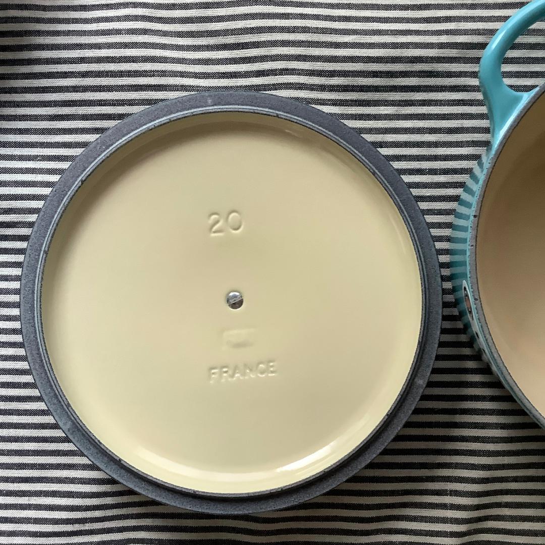 【専用】ルクルーゼジャポン正規品 ココットロンド 20センチ カリビアンブルー色