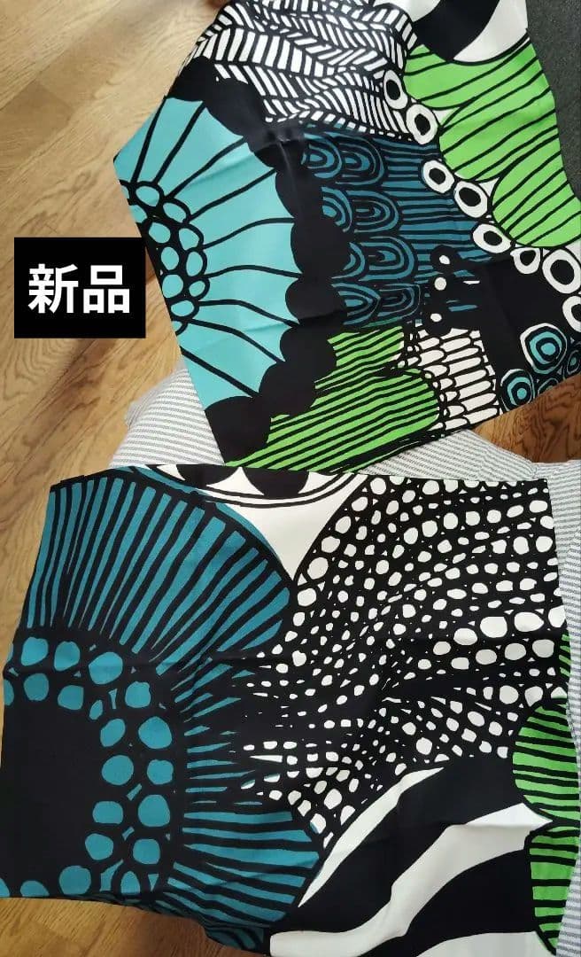 さ*ー様 【新品未使用】クッションカバー　SIIRTOLAPUUTARHA ★２