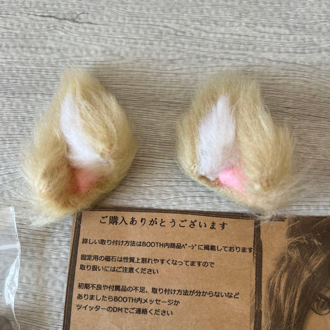 ディーラー様製キツネ耳　尻尾　都会ノ路地裏