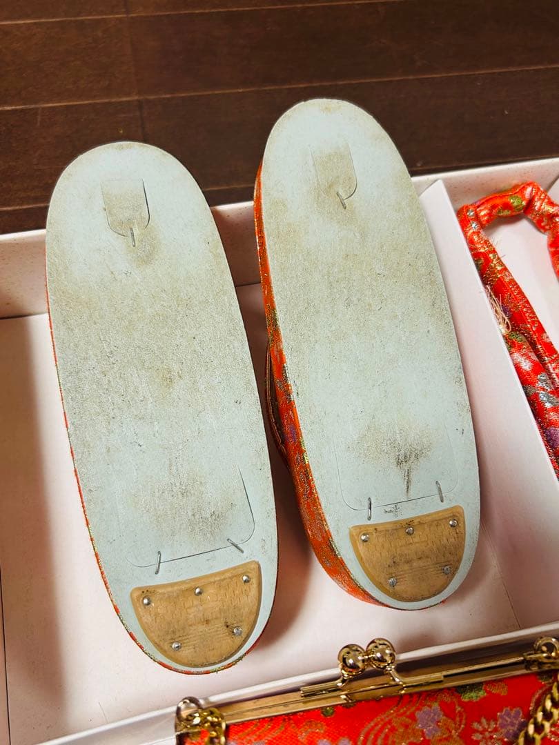 七五三7歳フルセット一式 紫色 正絹　素敵な色と柄で写真映えします♪