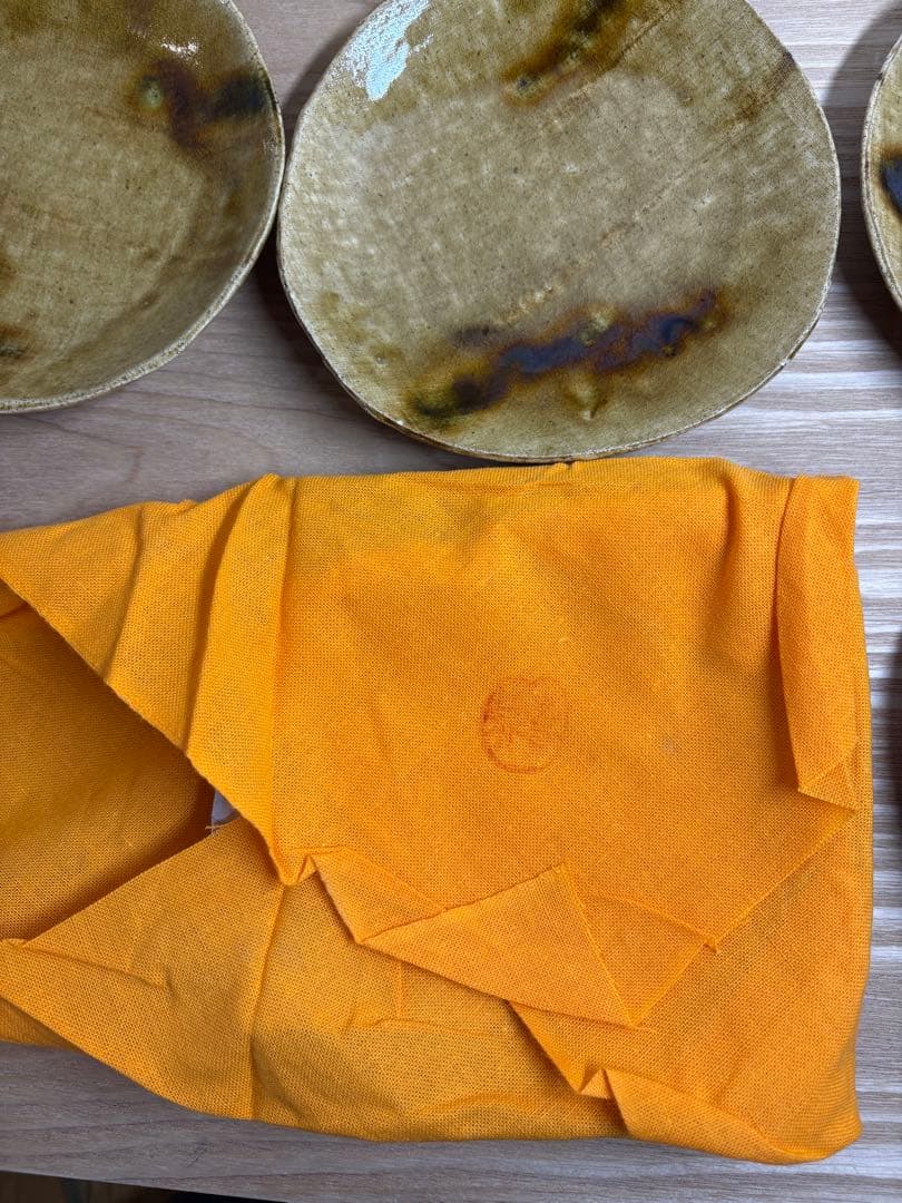 新品 黄瀬戸焼・加藤春鼎作 14cm 皿 6枚セット 共箱・極上品 - メルカリ