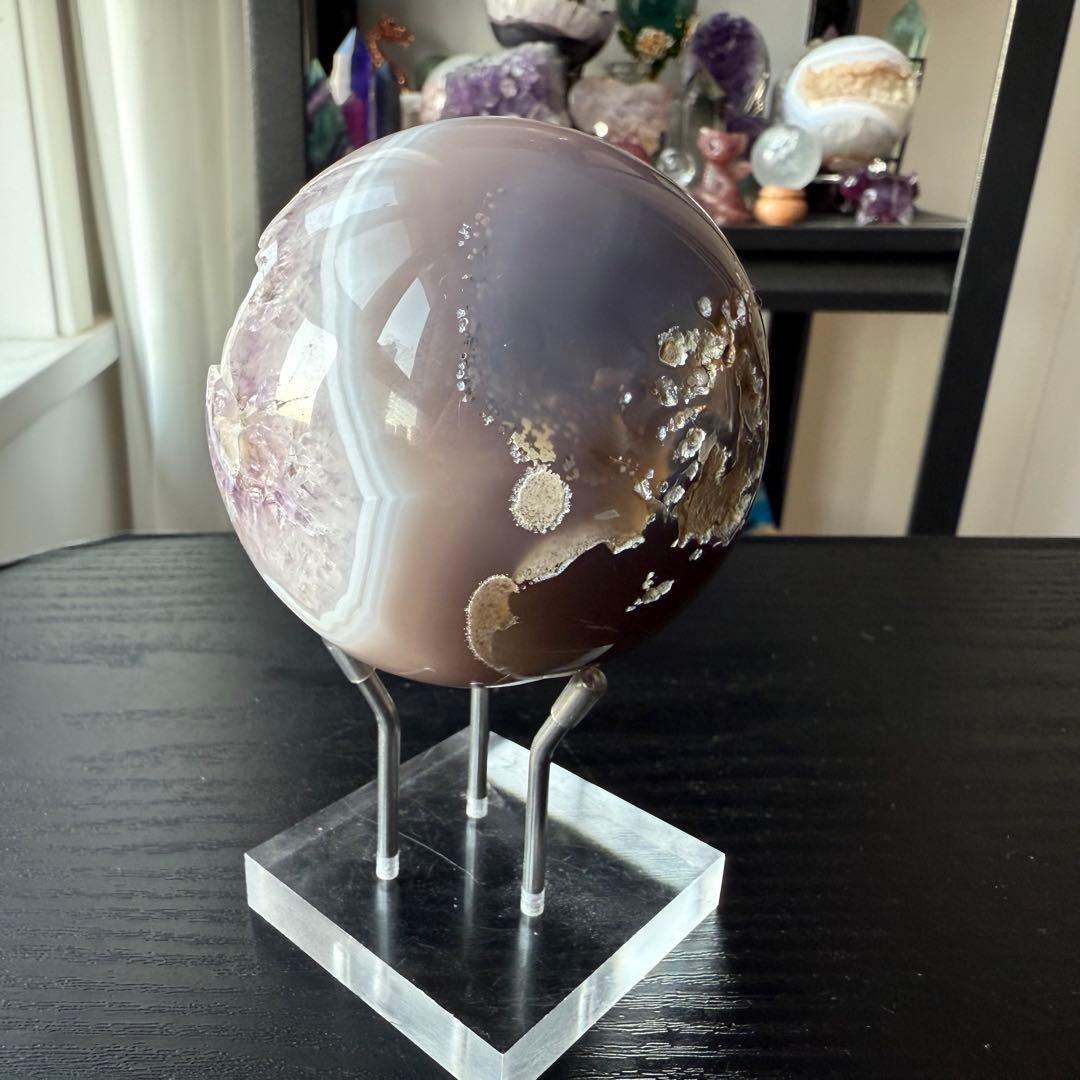 天然石アメジストの笑い口　置物　スフィアNO.120411