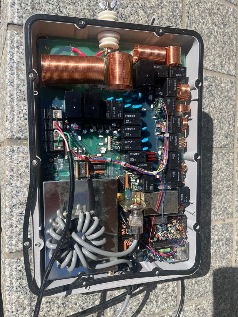 ICOM AH-3 HF自動アンテナチューナー ICOM 屋外アンテナチューナー AH-3 | アマチュア無線局 ひろ局長