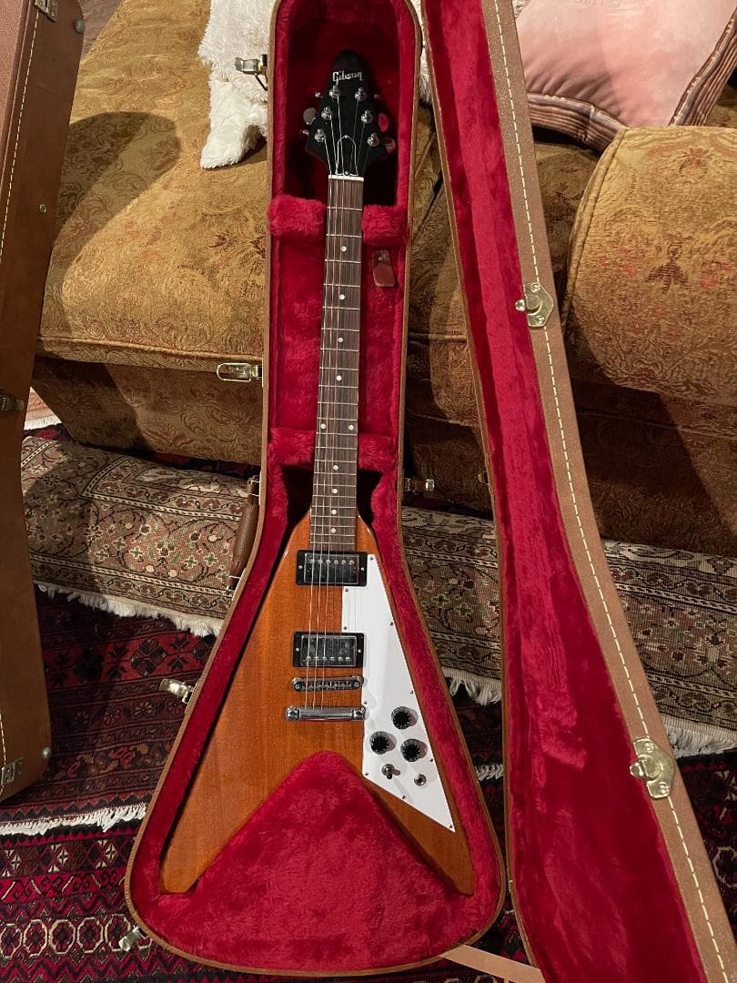 ギター Gibson Flying V Antique Natural