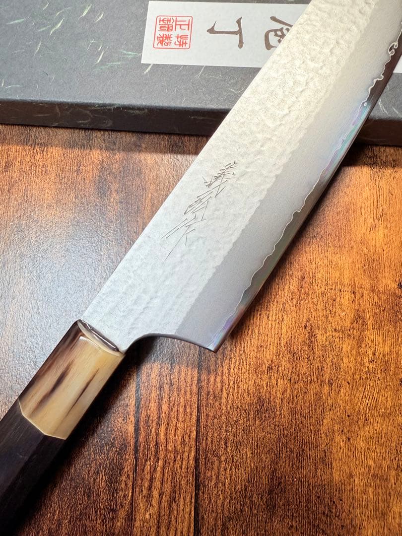 義弘作　切付 牛刀　包丁　VG5 鎚目 山脇刃物製作所　紫檀白水牛八角柄
