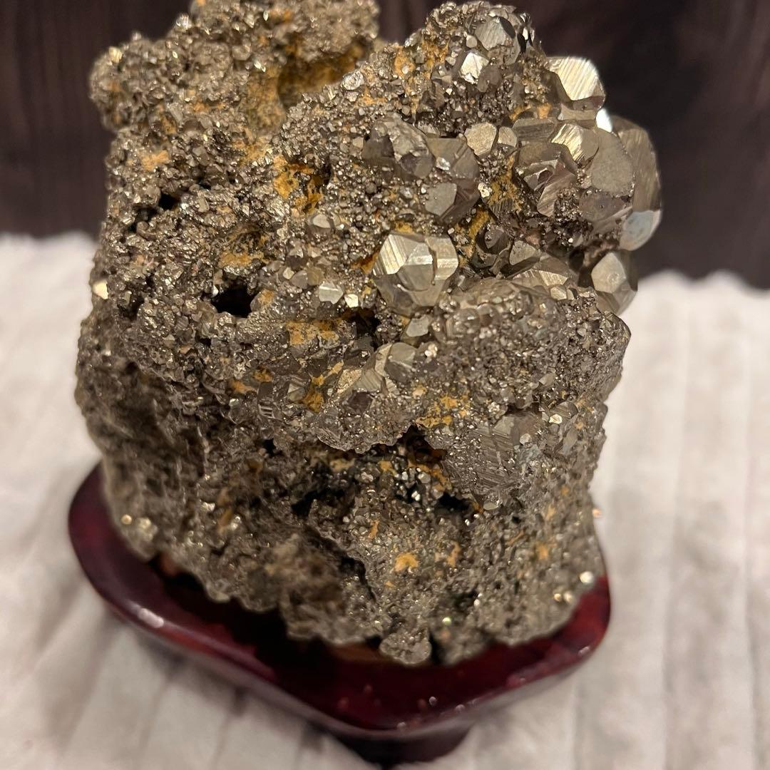 パイライト　黄鉄鉱　置物　2.8キロ