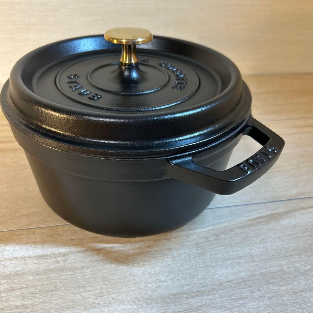 ストウブ　ココットラウンド 20cm 10cm ブラック　両手鍋　鍋