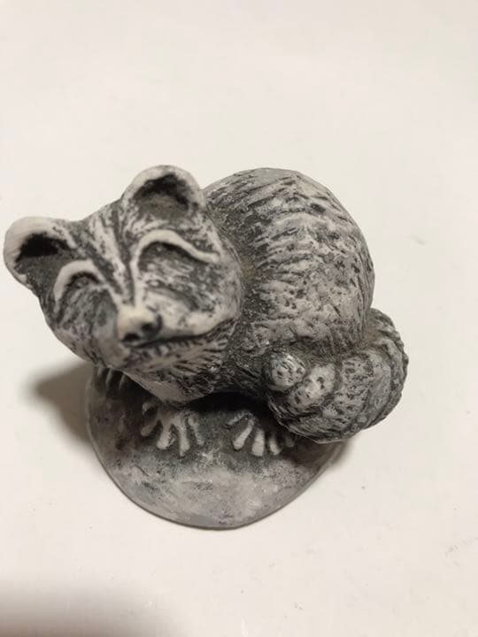 ビンテージのセントヘレナ山(アメリカ)の噴火の灰で作られたハンドメイドの小物たち