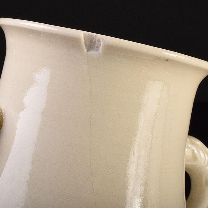 中国 徳化窯白磁 刻花文 双耳瓶 C 6946 - メルカリ