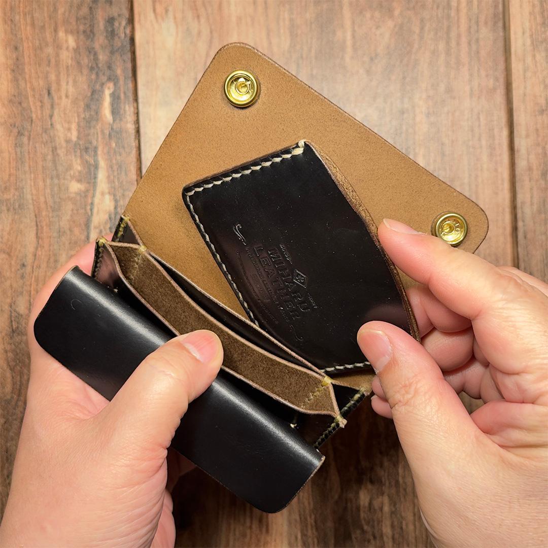 クロムエクセル・ブラック茶芯｜ ショートトラッカーウォレット